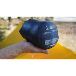 Scale 200 Slaapzak -Outwell Kamperen Winkel iview 5046142 001 pic2