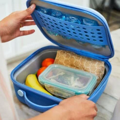 Hydro Flask Kinderen Small Insulated Lunch Box 12 Hydro Flask Kinderen Small Insulated Lunch Box -Outwell Kamperen Winkel iview 5052145 001 pic5