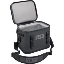 Yeti Coolers Hopper Flip 8 Soft Cooler -Outwell Kamperen Winkel iview 5052872 001 pic3